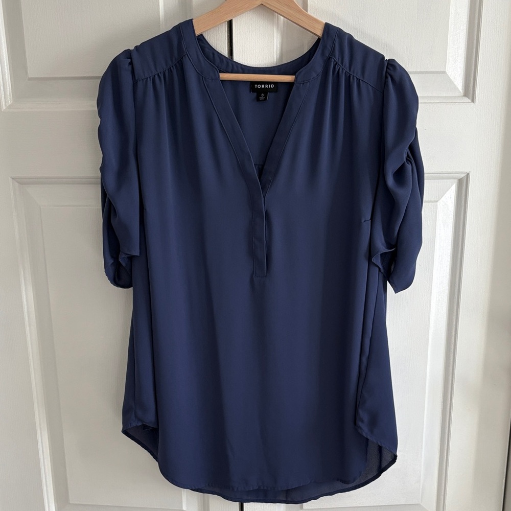 Torrid Blue Harper Blouse, Size 0X Plus